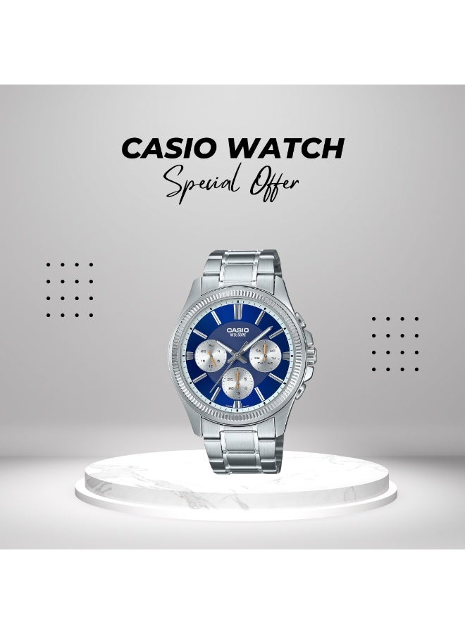 كاسيو ساعة كاسيو إنتايسر MTP-1375D-2A1VDF للرجال، أنالوج متعدد الموانئ - مينا أزرق، سوار من الفولاذ المقاوم للصدأ، حركة كوارتز، عرض اليوم والتاريخ، مقاومة للماء حتى عمق 50 متر، ساعة يد رسمية كلاسيكية - Image 1