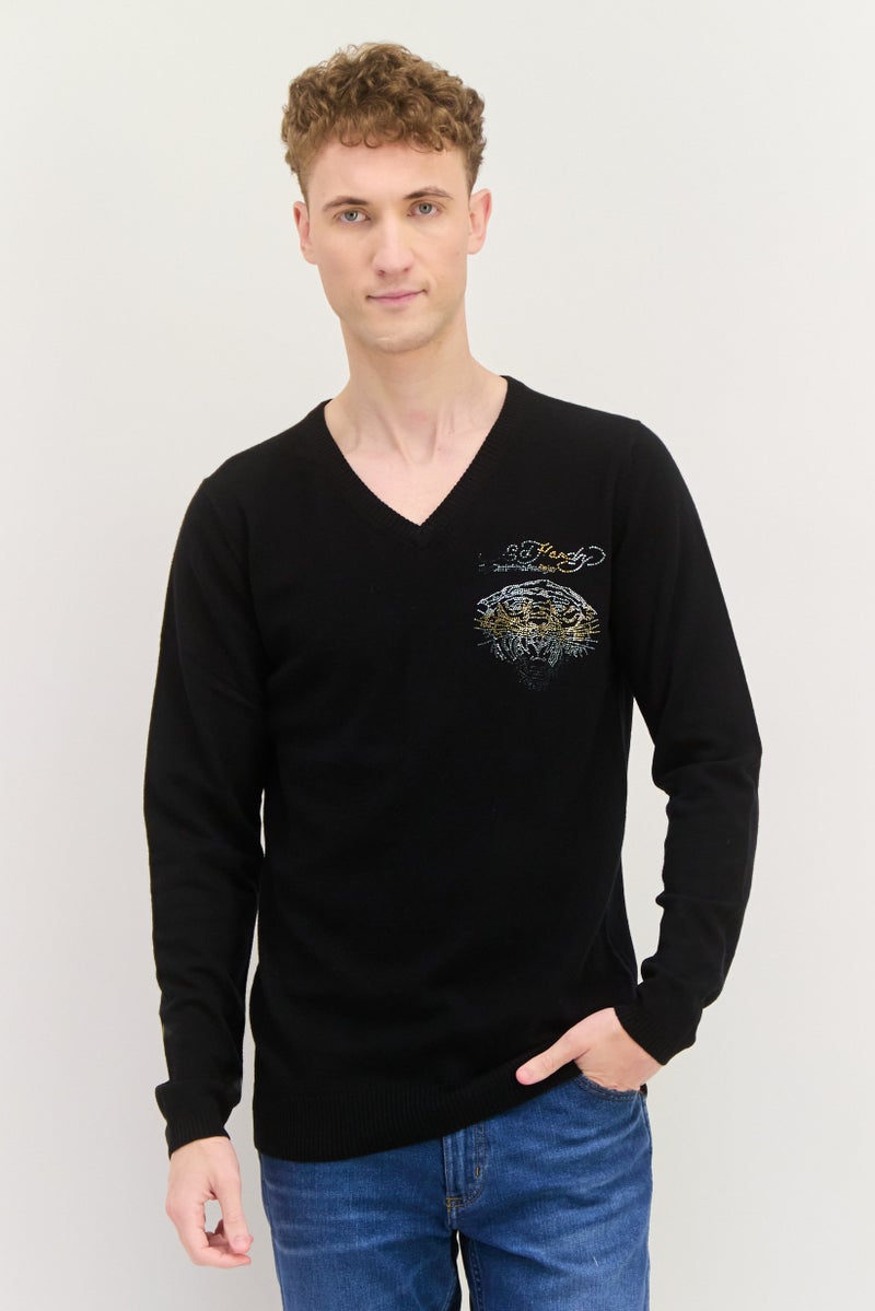 Ed Hardy سويت شيرت رجالي بياقة على شكل V بشعار العلامة التجارية، مجموعة سوداء - Image 1