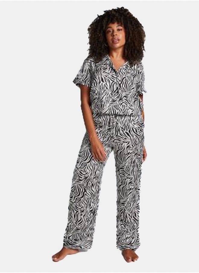 hunkemoller Satin Pajama Top  - Image 4