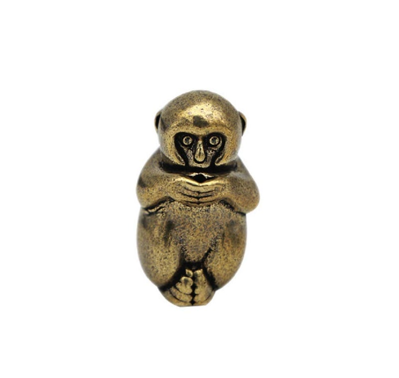 DMtse Brass Mini Antique Monkey Statue Ornaments Meditation Seated Pose Attractive Serene Small Monkey Statue Figurine