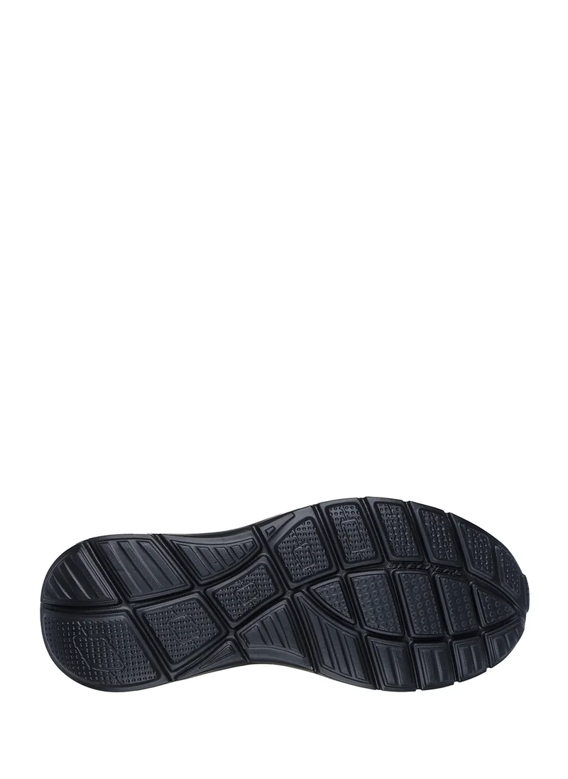 SKECHERS Equalizer 5.0