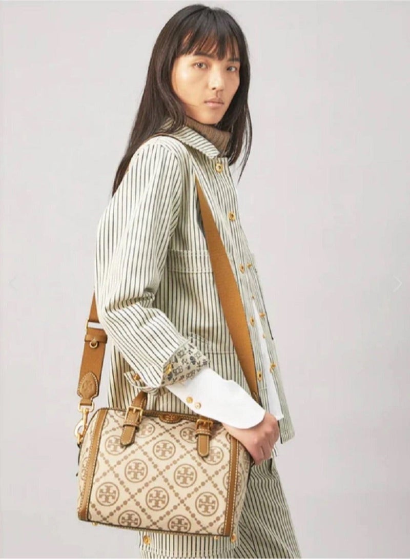 حقيبة TORY BURCH T Monogram Jacquard Barrel كبيرة - Image 2