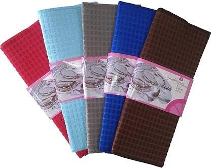 AmigozZ AmigozZ Dish Drying Mat - High Water Absorbent Dish Utensils Drying Mat,Place Mat, Wipeable Washable Placemats for Countertop Home Kitchen Protector(38cm x 51cm)(Pack of 1) Random Colours.  - Image 1