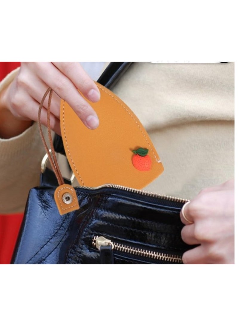 Cute faux leather car key case, portable, retractable. - Image 5