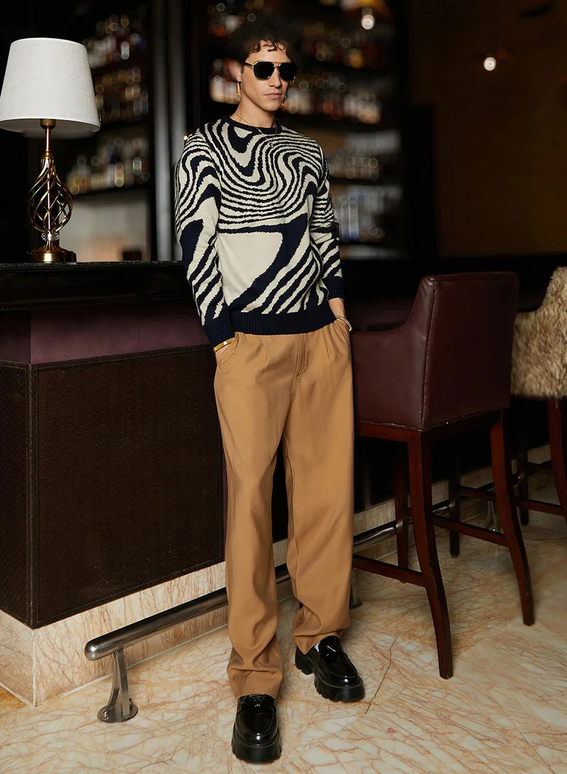 Campus Sutra Men's Onyx Black Fluid-Jacquard Knit Pullover Sweater