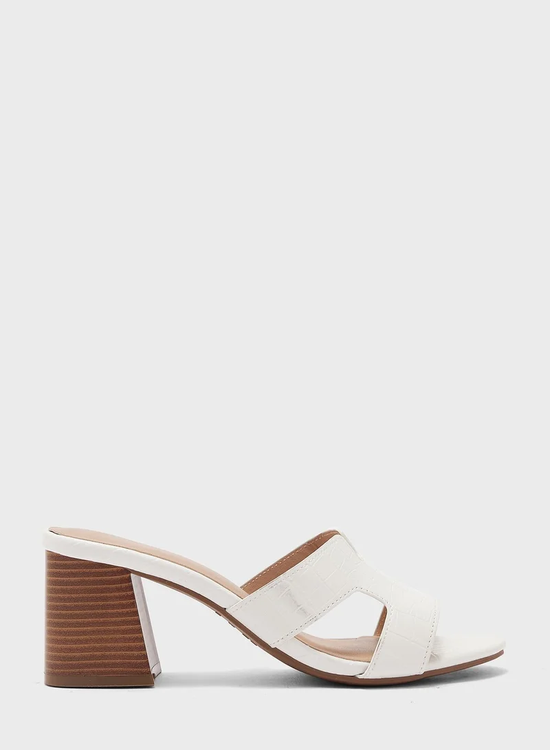 NEW LOOK Peachy Block Heel Sandals