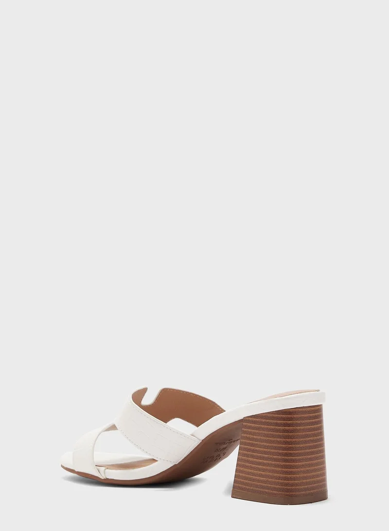 NEW LOOK Peachy Block Heel Sandals