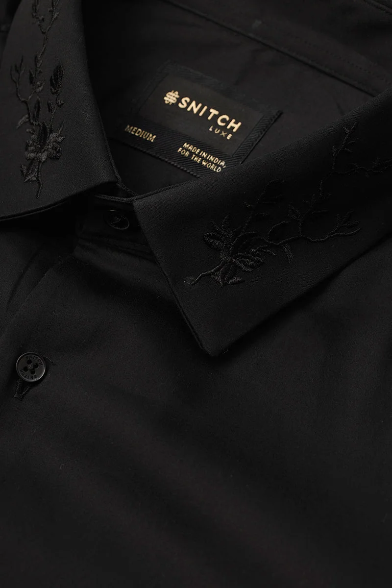 سنيتش Black Embroidered Long Sleeve Slim Fit Formal Shirt