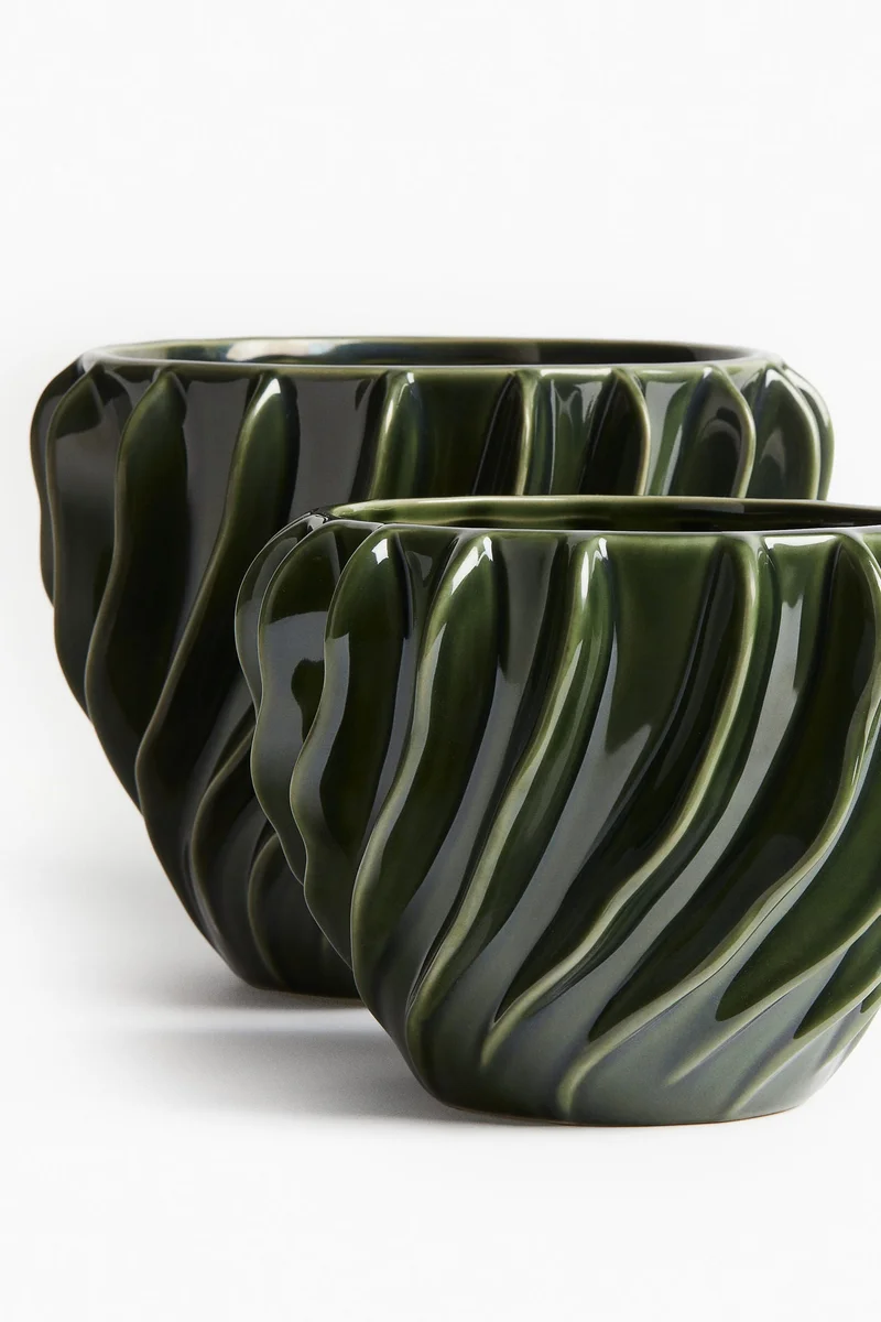 H&M Stoneware plant pot