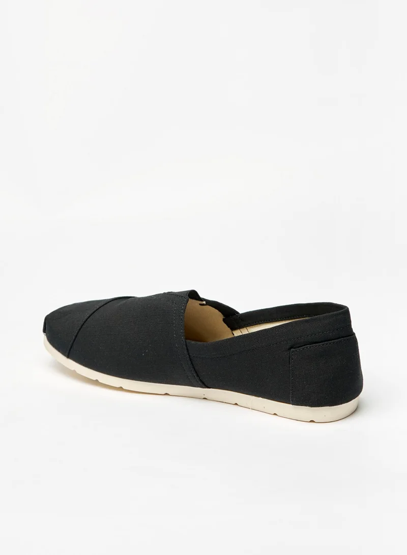 ال بي ال من شو اكسبرس Mens Solid Slip On Loafers With Gusset Detail By Shoexpress