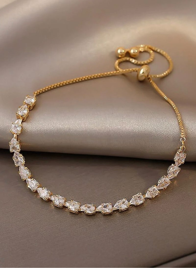 إيكوال اسوارة نسائية أنيقة وفاخرة باللون الذهبي مرصعة بالزركون - Image 1
