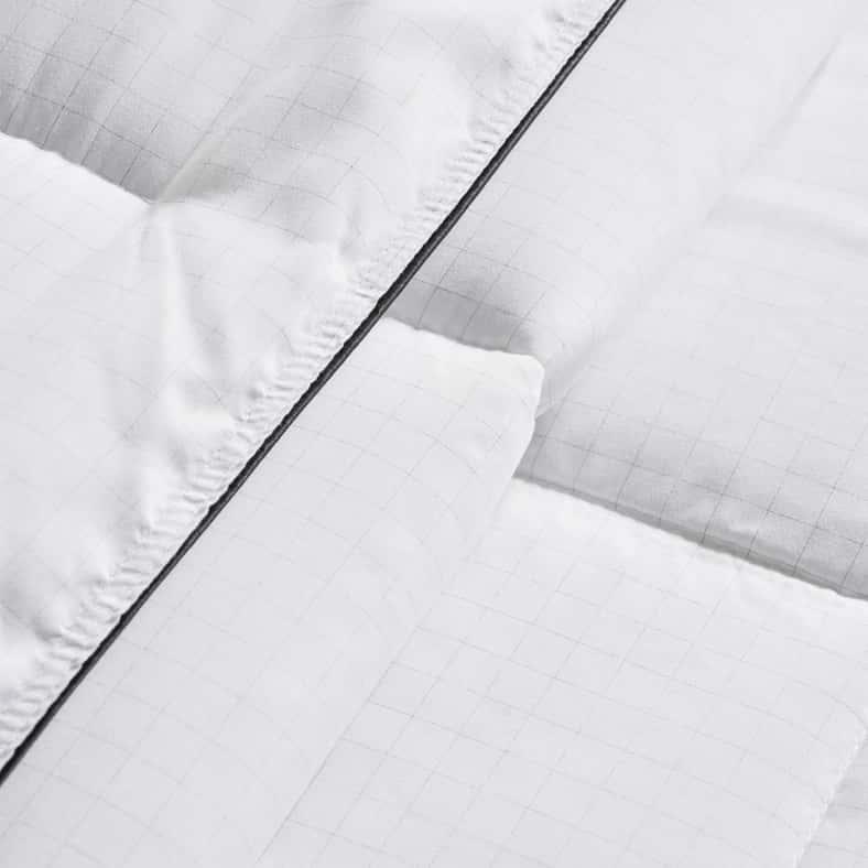 PAN emirates Mellow Antistress Duvet 200x200cm - White - Image 3