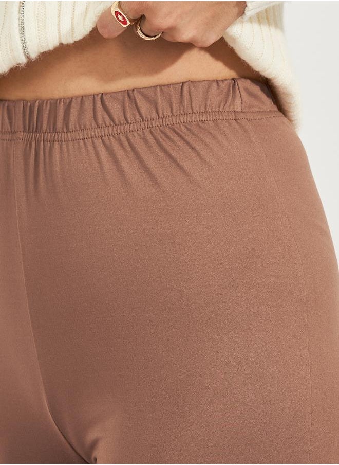 Styli Solid Elastic Waistband Slim Fit Leggings  - Image 3