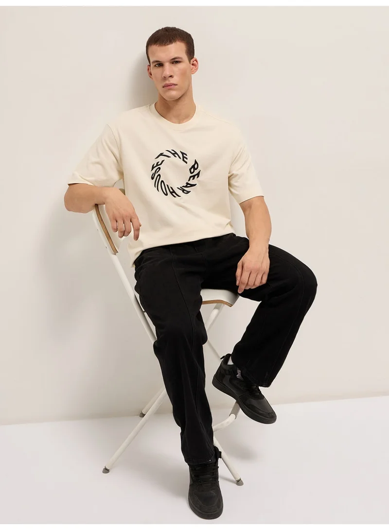 The Bear House  Men’s Short Sleeve T-Shirt | Casual, Comfortable & Stylish Everyday Wear | Perfect for Work, Travel, or Relaxed Outfits | Versatile All-Season Essential for Any Occasion for Men | Best Price UAE