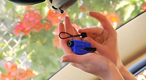 resqme Accessory Pack The Original Emergency Keychain Car Escape Tool, 2-in-1 Seatbelt Cutter and Window Breaker, Made in USA With Visor Clip, Lanyard, Keyring and Cable Tie - Image 4
