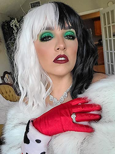 Juziviee Cruella Deville Wig - Black and White, Short Wavy Wig for Women's Cruella Costume Party - JZ001BW - Image 4