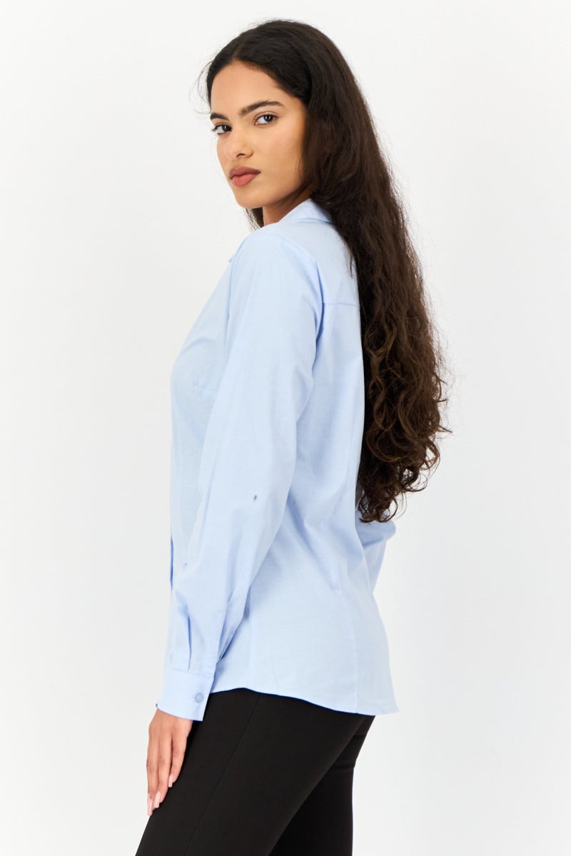KOTON قميص نسائي بأكمام طويلة وياقة مدببة، أزرق فاتح - Image 4