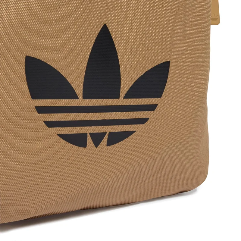 adidas أديداس حقيبة ظهر كلاسيكية بنية للجنسين
