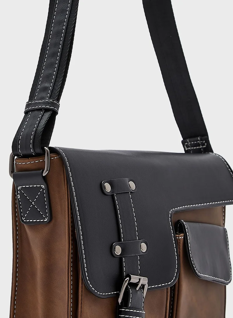 Robert Wood Cross Body Messenger Bag