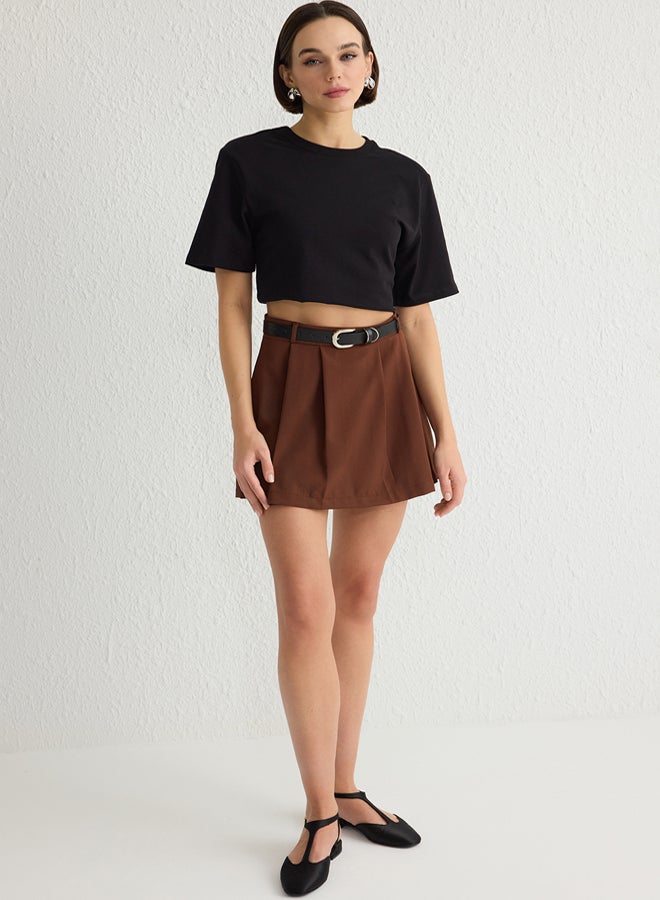 trendyol Dark Brown Belted Mini Woven Shorts  - Image 2