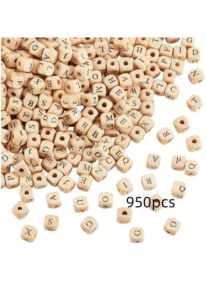 950 حبة خرز خشبية طبيعية للأحرف الأبجدية بحجم 10 مم مربعة الشكل مع فتحة قطرها 3-4 مم، متنوعة الأحرف الأولى لصناعة المجوهرات والأعمال اليدوية - Image 1