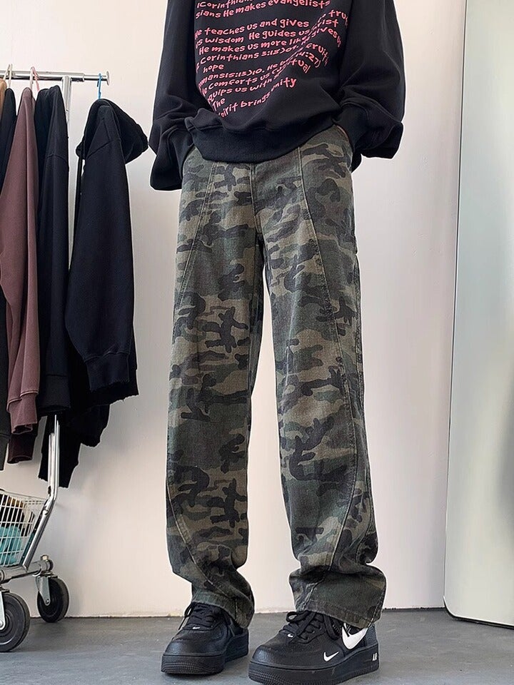Unisex Classic Denim Jeans Loose Fit Daily Outdoor Wear - Image 1