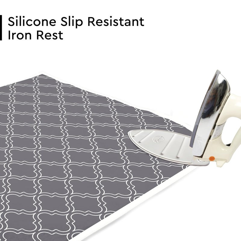 Encasa XO حصيرة كي الملابس (كبيرة 120x70 سم) مع حشوة من اللباد بسمك 3 مم، واقي لحماية المكواة من السيليكون، مكبس بخار على الطاولة، السرير، محمولة، عاكسة للحرارة، قابلة للطي، قابلة للغسل، مطبوعة - بلاط رمادي - Image 2