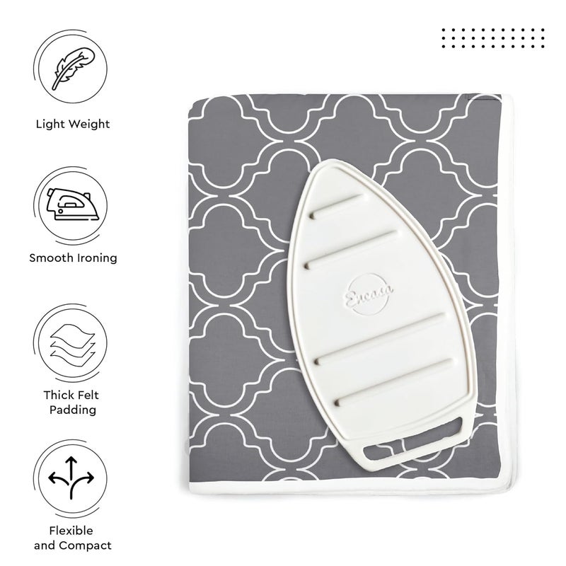 Encasa XO حصيرة كي الملابس (كبيرة 120x70 سم) مع حشوة من اللباد بسمك 3 مم، واقي لحماية المكواة من السيليكون، مكبس بخار على الطاولة، السرير، محمولة، عاكسة للحرارة، قابلة للطي، قابلة للغسل، مطبوعة - بلاط رمادي - Image 5