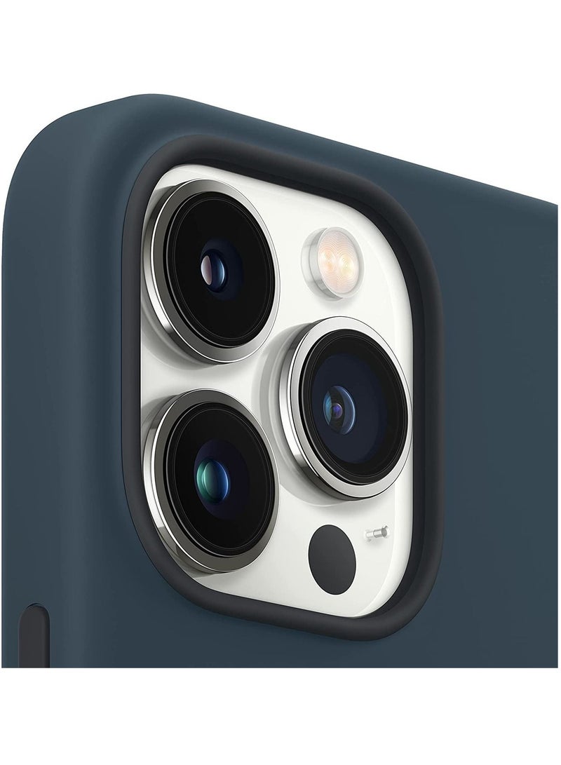 غطاء آيفون 13 برو، غطاء سيليكون ناعم مقاوم للخدوش والصدمات - Image 3