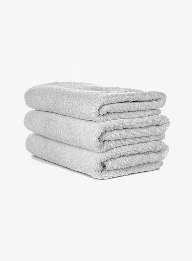 Banotex Bathrobe made of the finest types of high-quality fast-absorbing cotton size 130*70 plain white color consisting of 3 pieces - Image 1