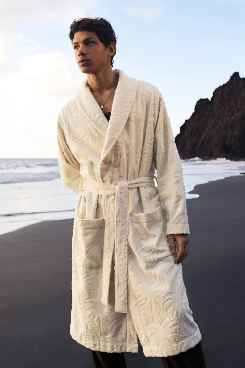 اتش اند ام روب من قماش التيري