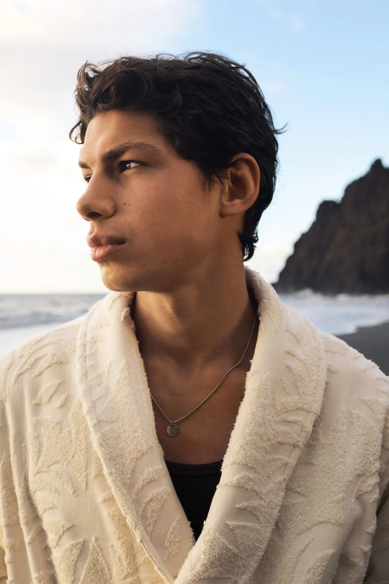 اتش اند ام روب من قماش التيري