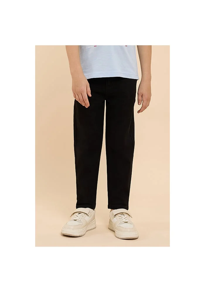 R&b Solid Tapered Fit Jeans with Button Closure