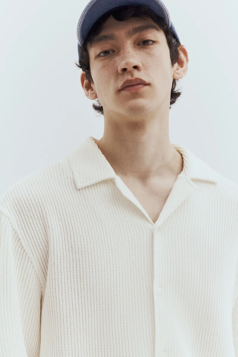 اتش اند ام قميص ريزورت فضفاض مضلع