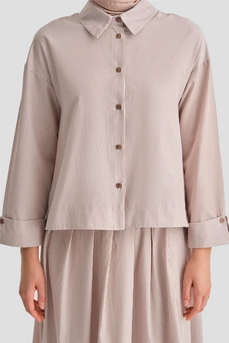 ARMINE Pleated Skirt Striped Suit 24K6851 Camel