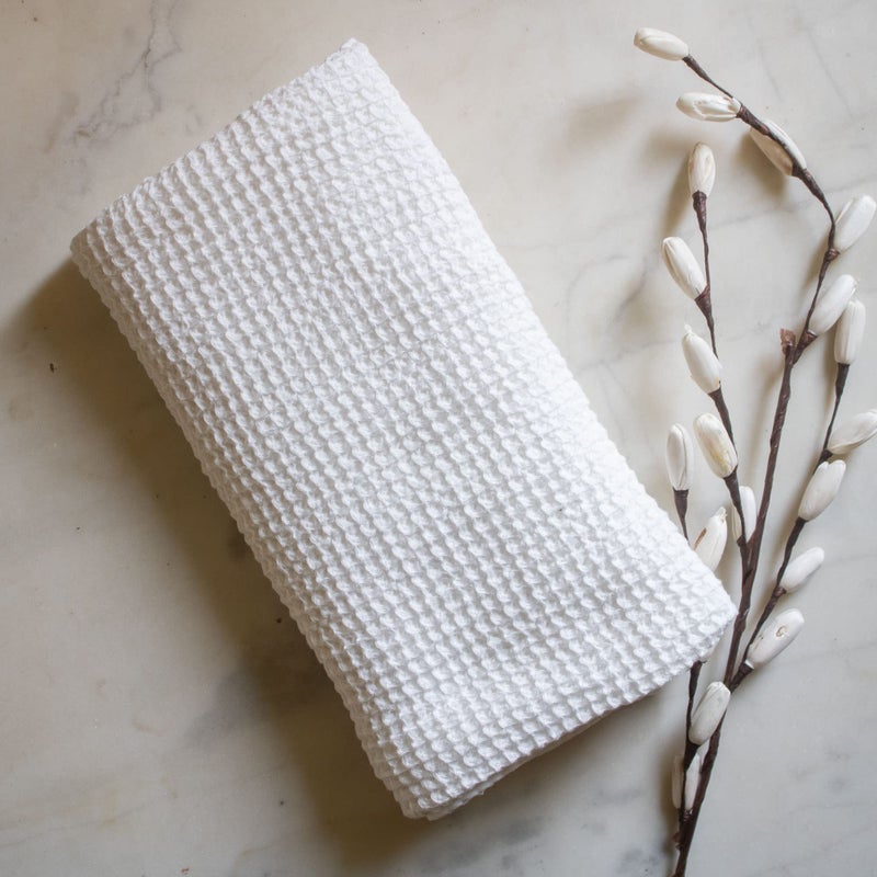 HAMELIN The Ezra Waffle Weave Bath Towel|Cotton Lightweight & Highly Absorbent|Gym Towel|Soft Touch, Quick Dry Towels For Bath Large Size|Ideal For Travel|Pearl White|75 Cm X 154 Cm| Pack Of 1, 250 TC - Image 1