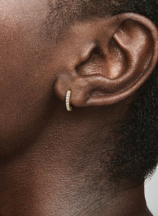 Chomel Timeless 14k Gold-plated Sparkling Huggie Hoop Earrings for Women  - Image 3