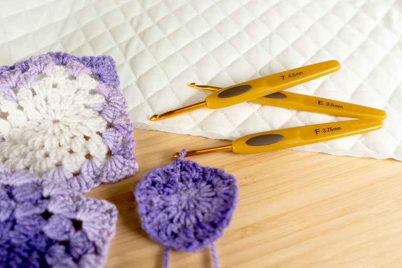 Soft Touch Crochet Hook, Size 7 4.5mm (1032/7)