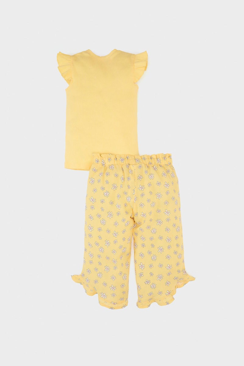 DeFacto Yellow BabyGirl Baby Girl T-shirt Floral Crinkle Viscose Trousers 2 Piece Set Casual - Image 5