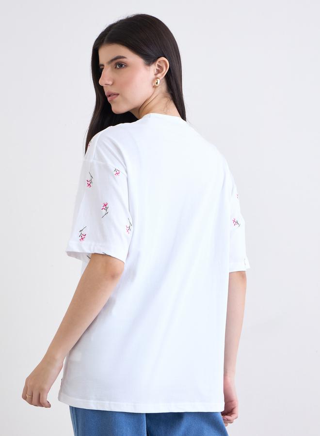 ستايلي تيشيرت واسع مُطرّز بزهور - Image 5