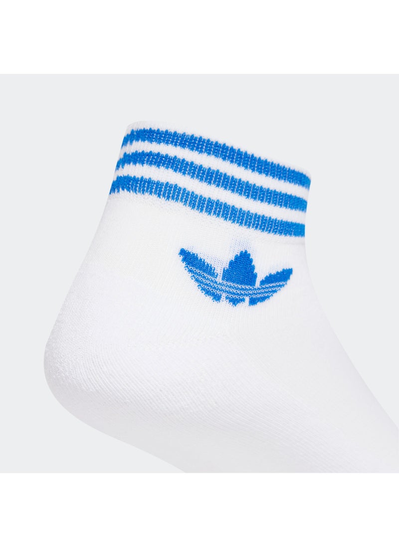 adidas Originals 3 Pack Island Club Trefoil Ankle Socks  - Image 4