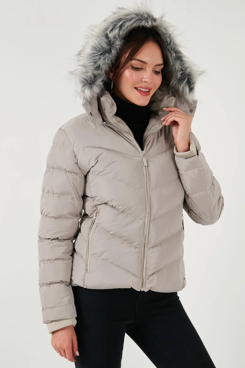 Lela Regular Fit Detachable Hooded Zippered Pocket Puffer Jacket Women's Jacket 497DINA