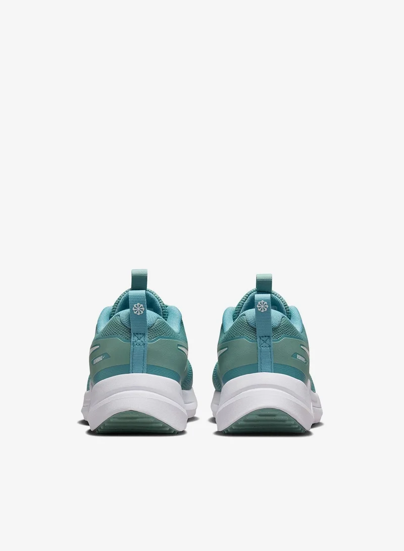 Nike Nike Cosmic Runner