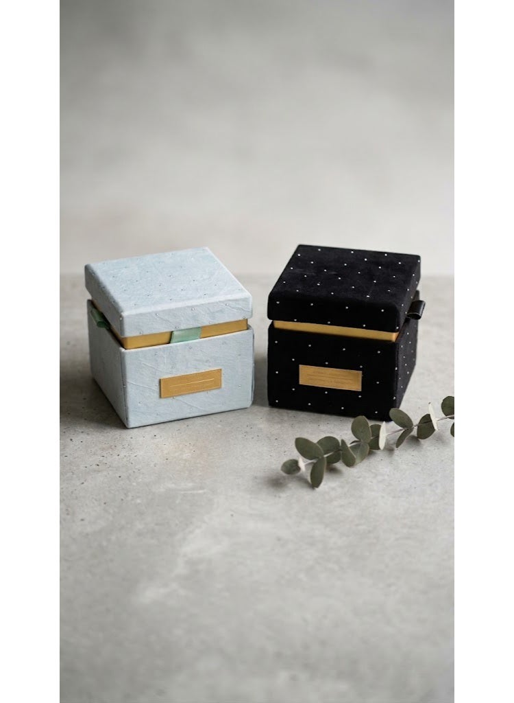 Embellished Square Gift Box with Ribbon Bow - Image 2