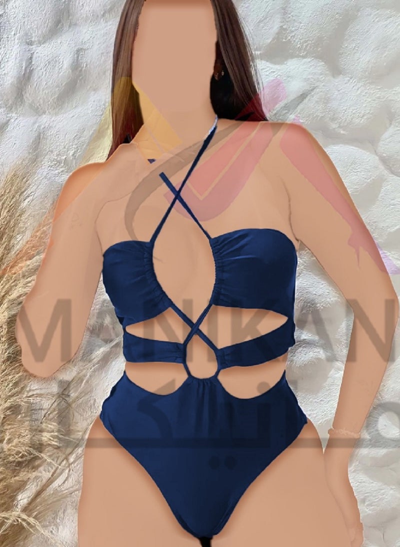 مانيكان بلاي سوت للنساء قطعة واحدة  مع فتحات جريئة وأشرطة متقاطعة - Image 3