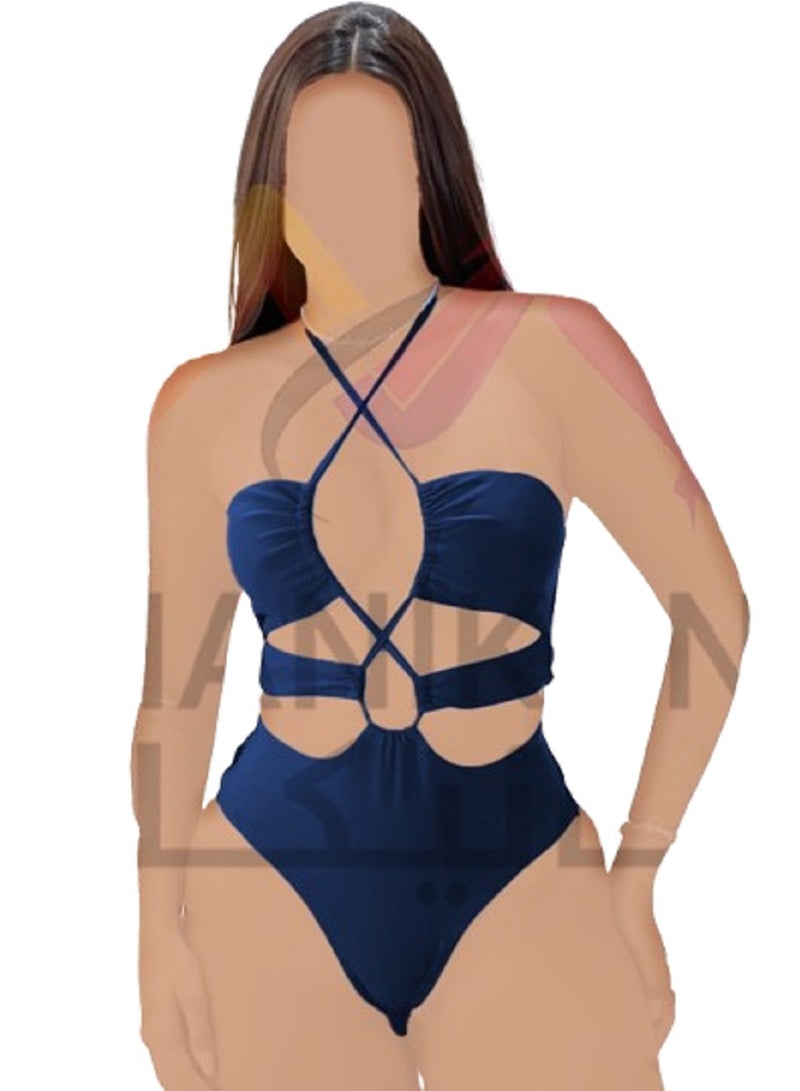 مانيكان بلاي سوت للنساء قطعة واحدة  مع فتحات جريئة وأشرطة متقاطعة - Image 1