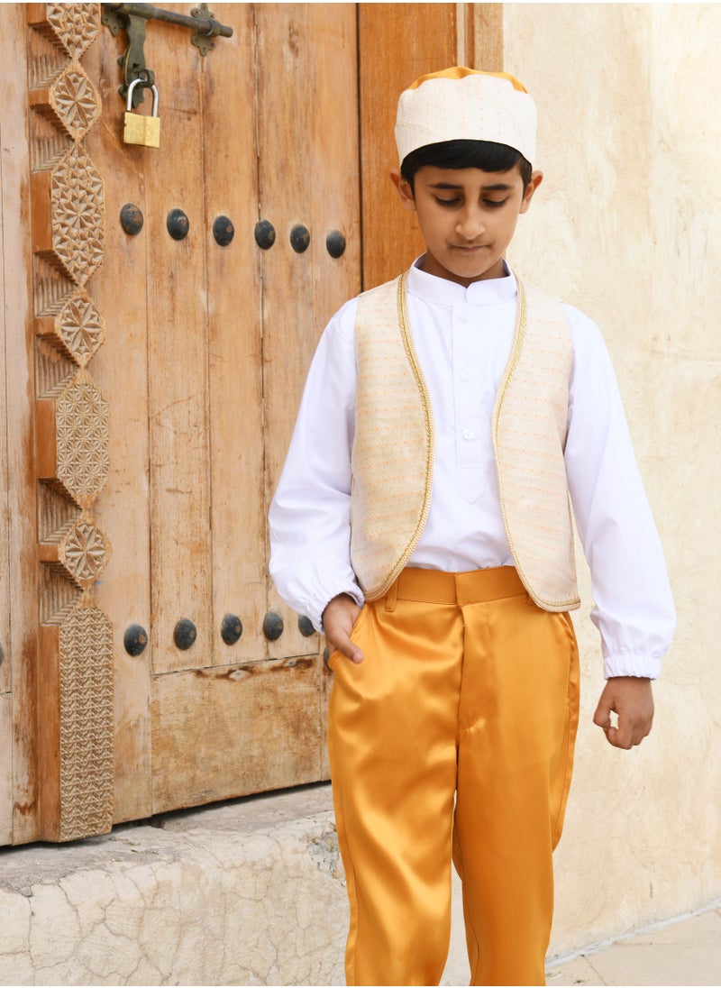 Heritage design suit with modern details for boys - pzsku/Z618AF10D3F3649CBD4D4Z/45/_/1737885835/1bfa3930-bdda-4505-8a69-e9ee04d4f9f7