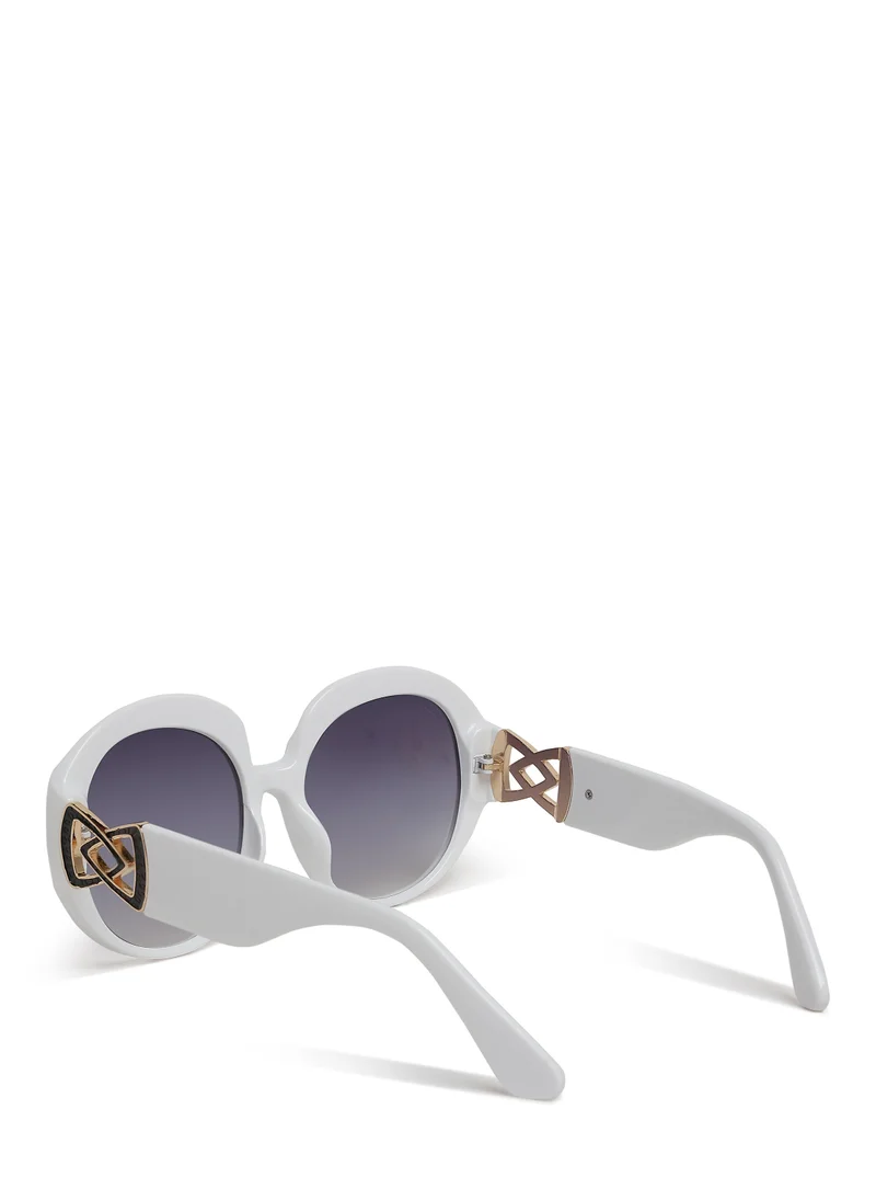 London Rag White Metallic Accent Round Sunglasses