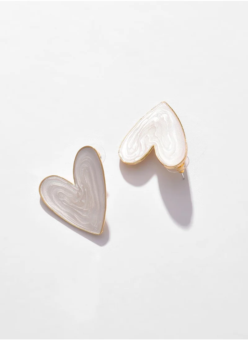 SOHI Cuore Stud Earrings