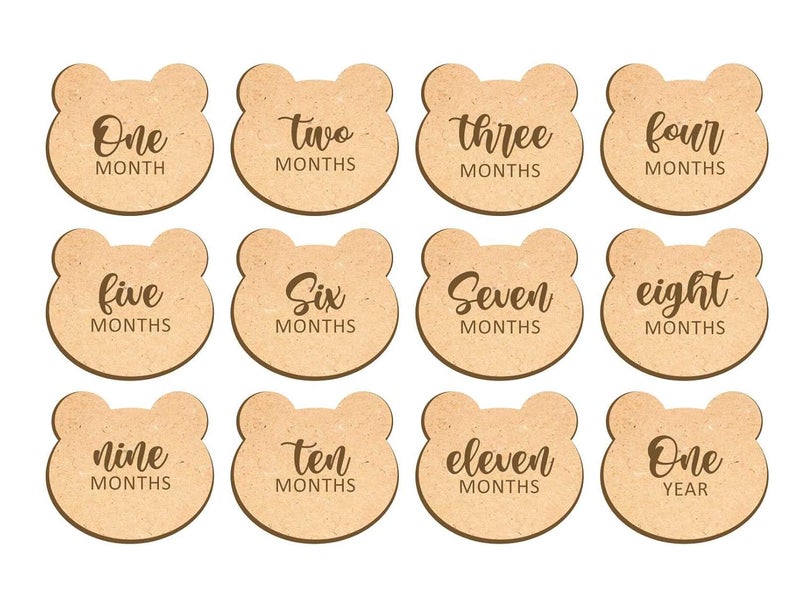 ® Baby Monthly Milestone Cards – 12 Light Birch Monthly Baby Milestone Cards from Newborn to 1 Year – Wooden Monthly Milestones Baby Photoshoot Props – Baby Girl or Baby Boy Newborn Gifts, BABY milestone stickers , Wooden Monthly Baby Milestone Markers, Wooden Milestone Discs, teddy bear shaped milestone